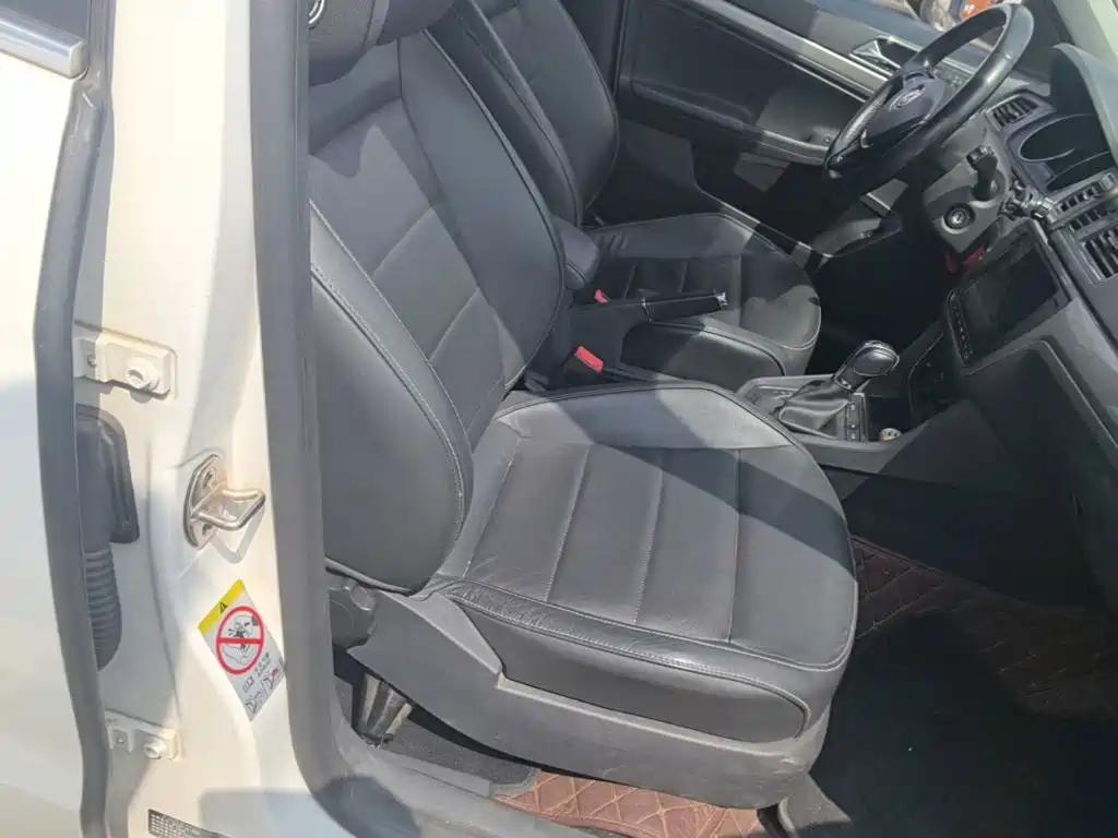 Volkswagen Lavida — миниатюра 25