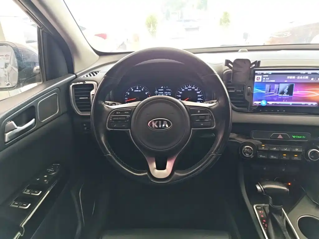 Kia KX5 — миниатюра 11
