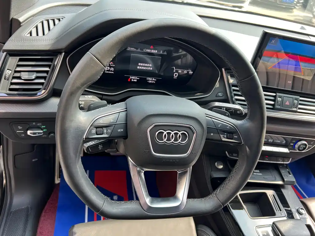 Audi Q5L — миниатюра 29