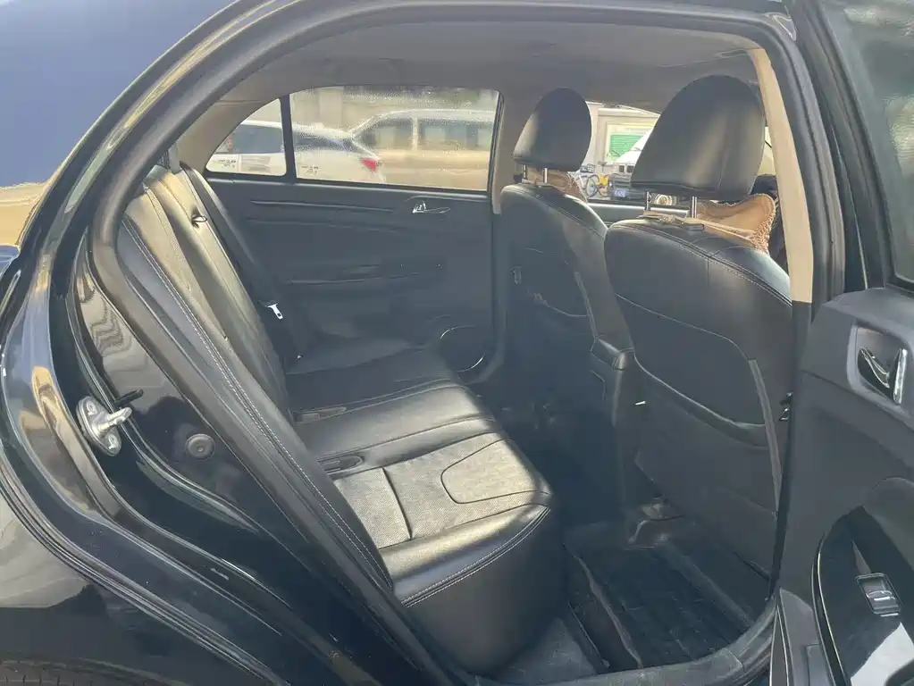BYD Surui 2014 1.5L MT Comfort