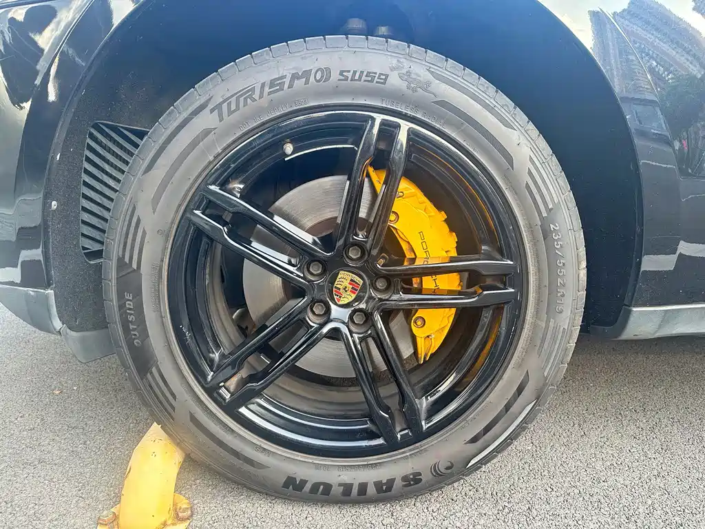 Porsche Macan — миниатюра 21
