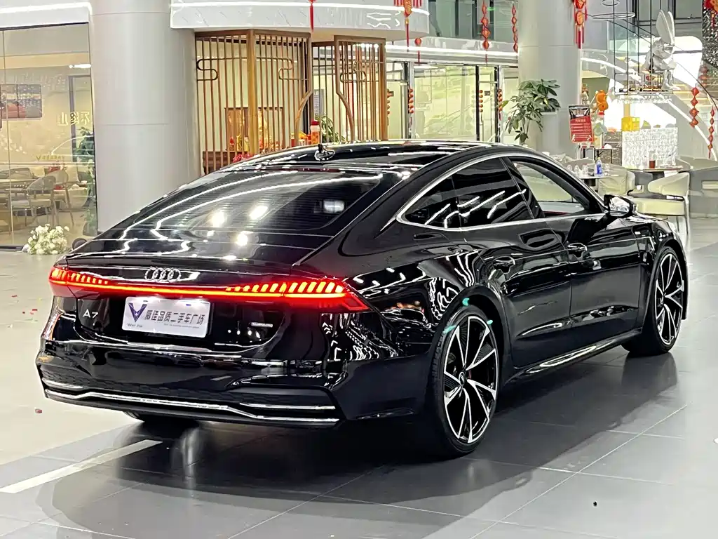 Audi A7 2021 40 TFSI Luxury