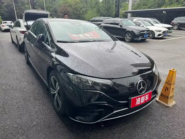 2025 Mercedes-Benz EQE