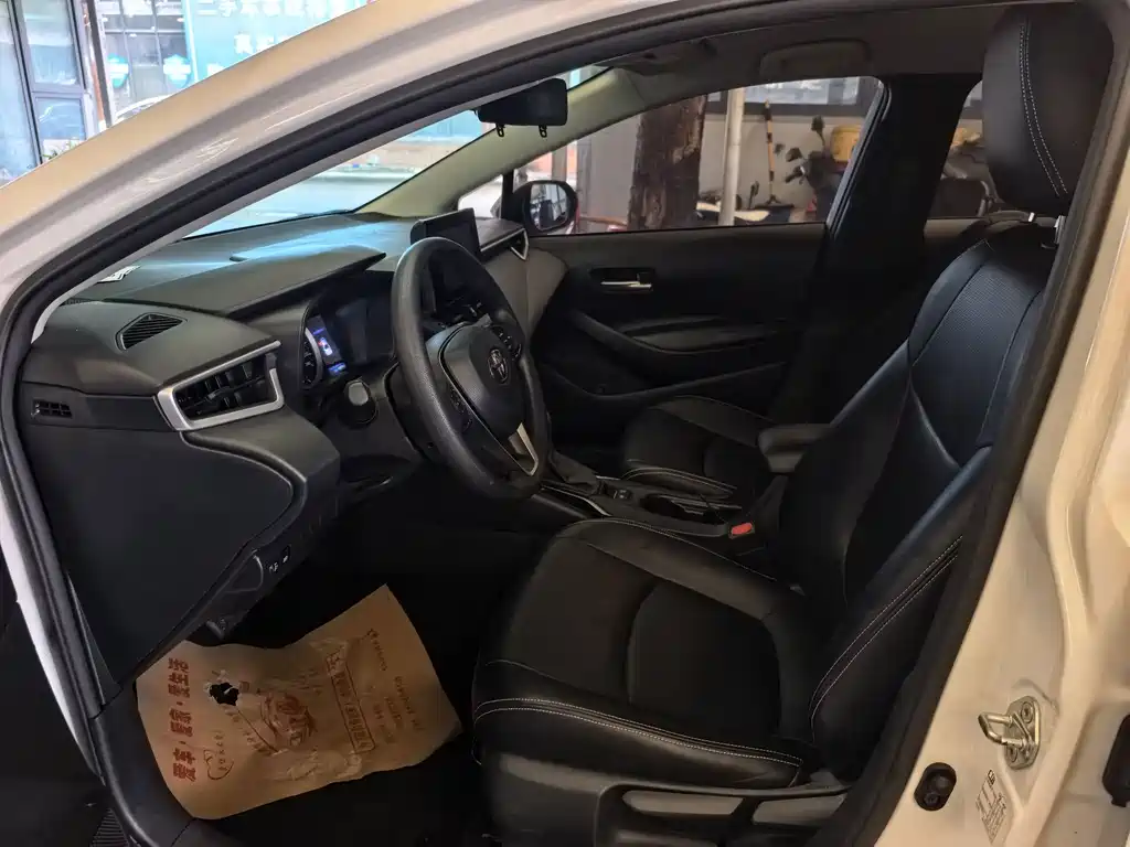 Toyota Corolla — миниатюра 4