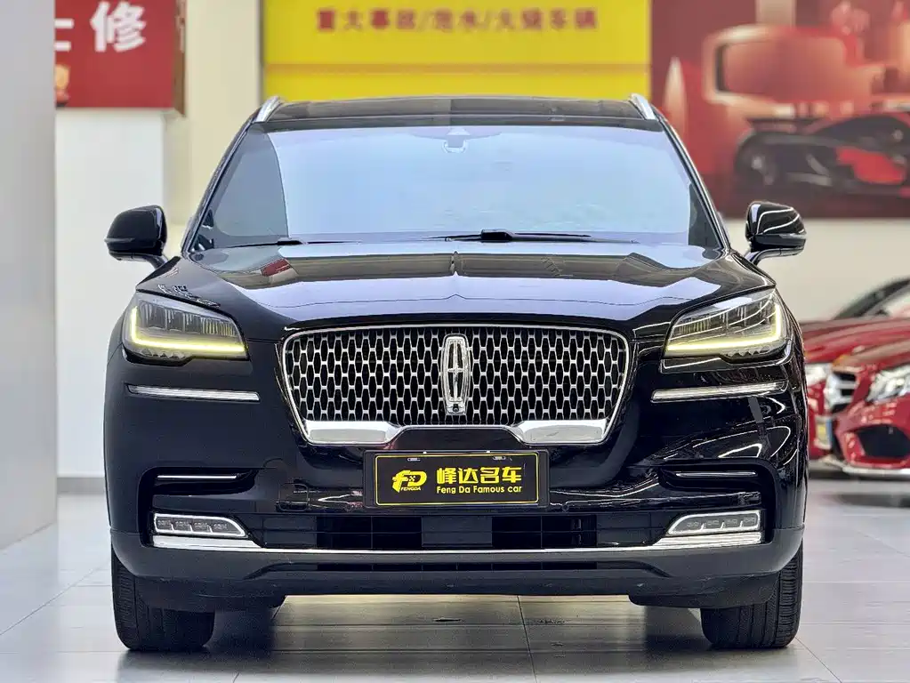 Lincoln Aviator — миниатюра 15