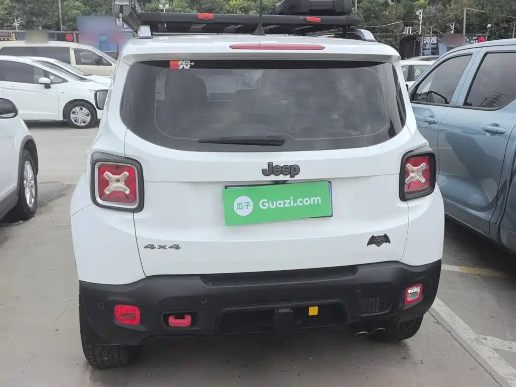 Jeep Renegade — миниатюра 18