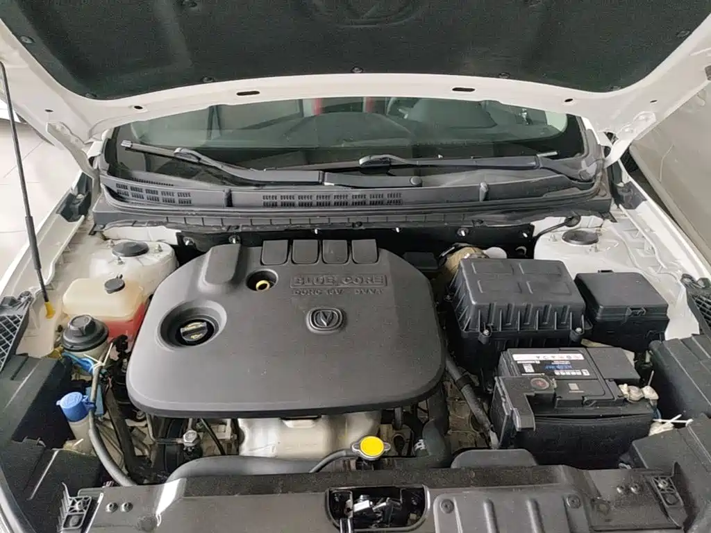 Changan Eado XT — миниатюра 20