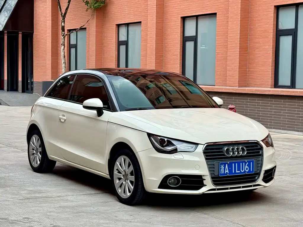 Audi A1 2012 1.4 TFSI Ego