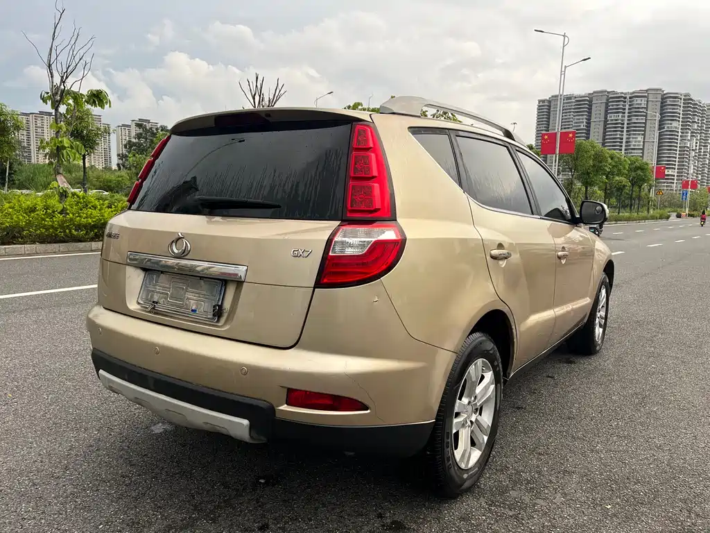 Geely GX7 — миниатюра 5