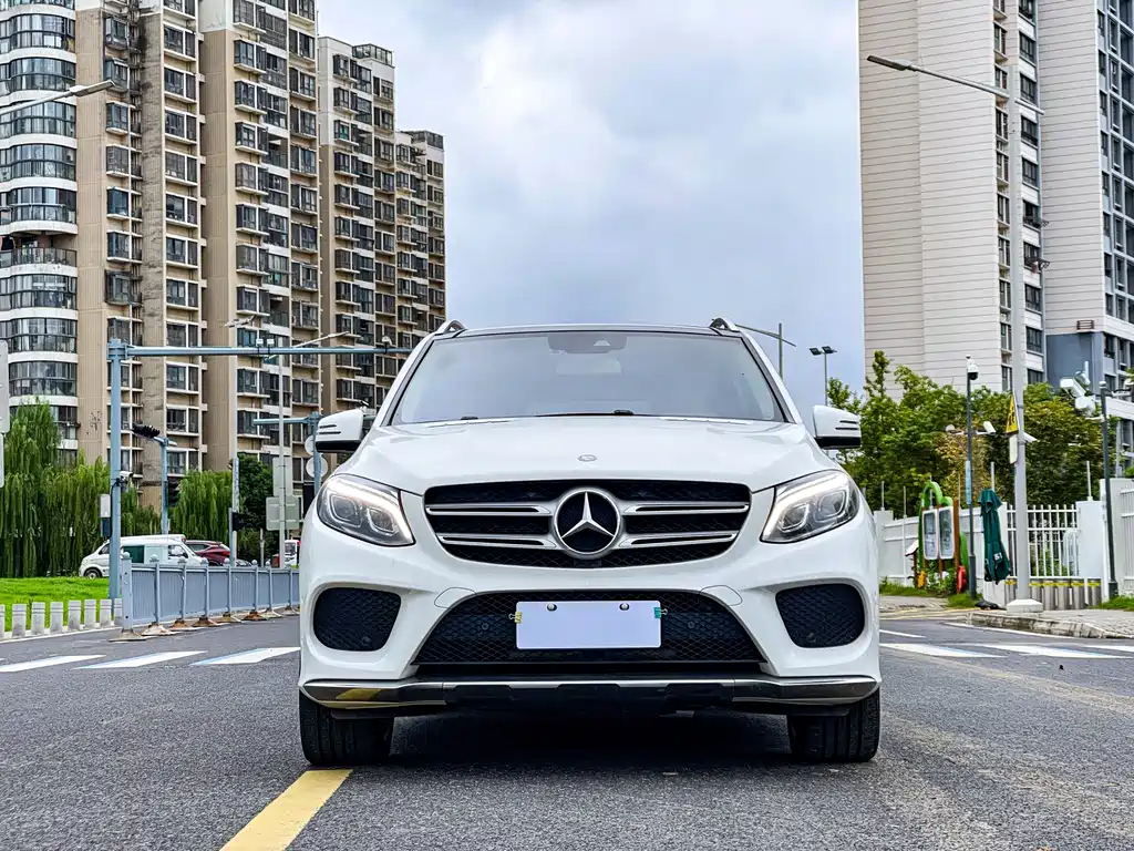MERCEDES-BENZ GLE