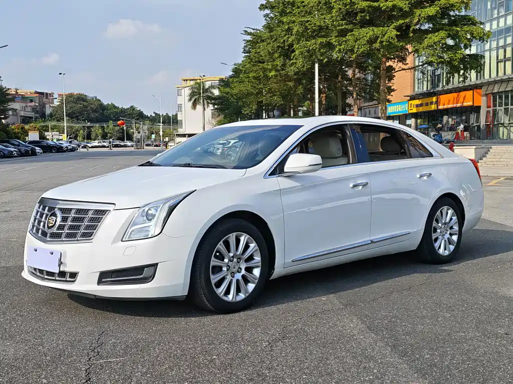 Cadillac XTS