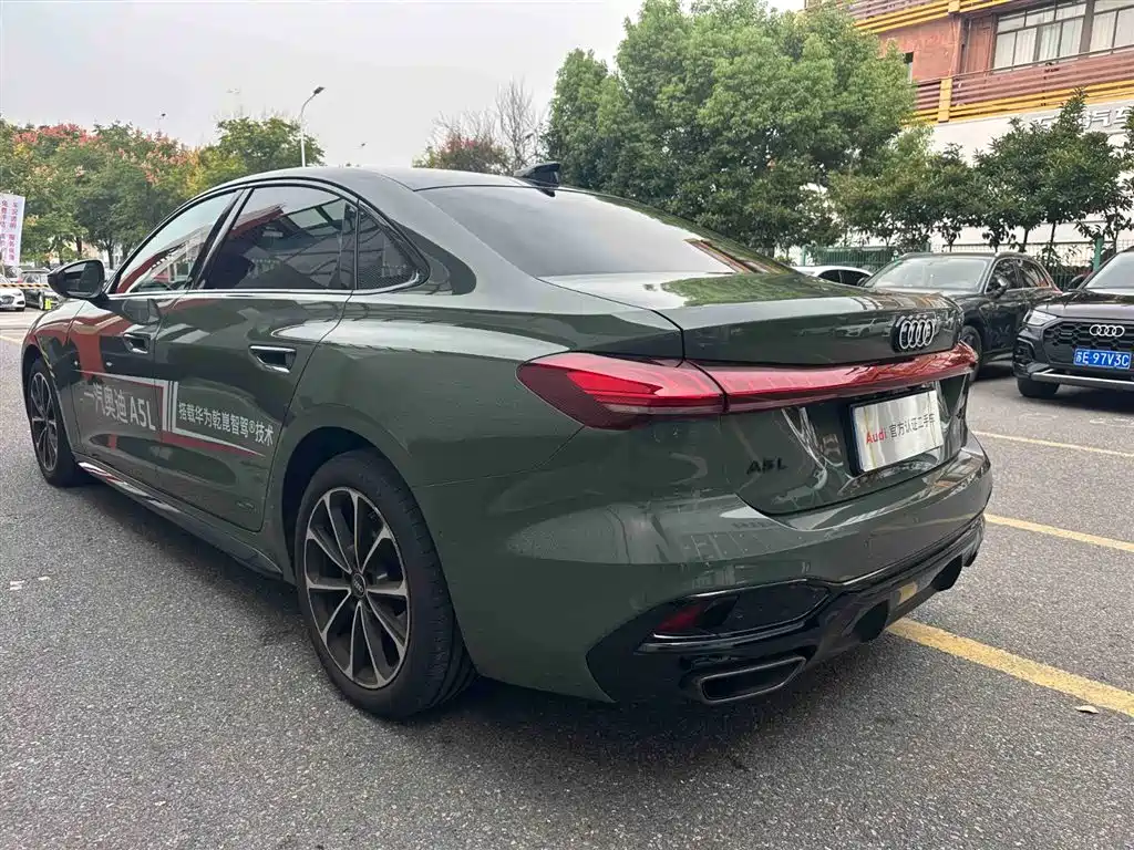 Audi A5L — миниатюра 7