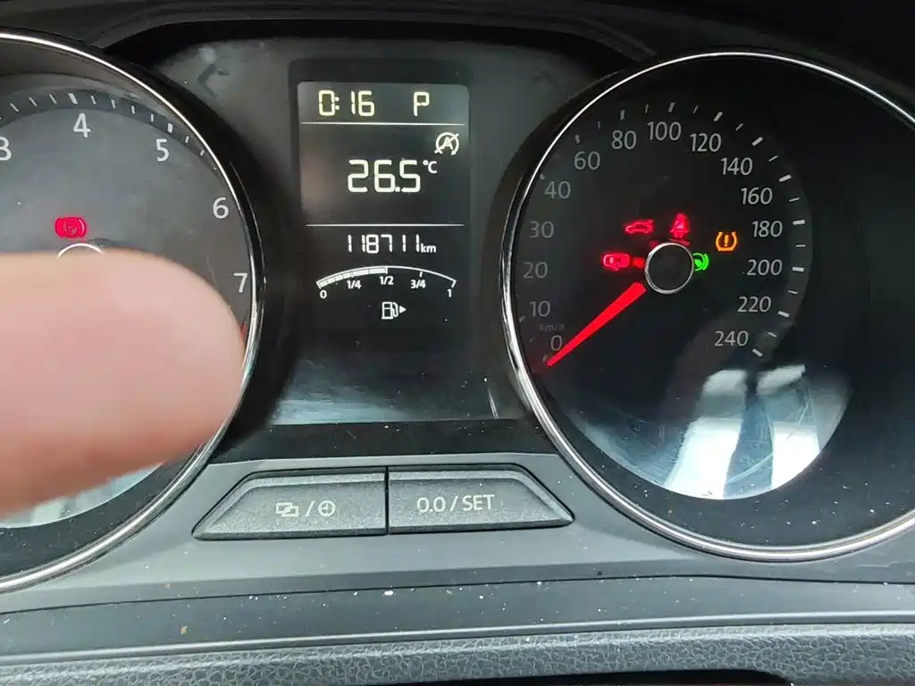 Volkswagen Lavida — миниатюра 5