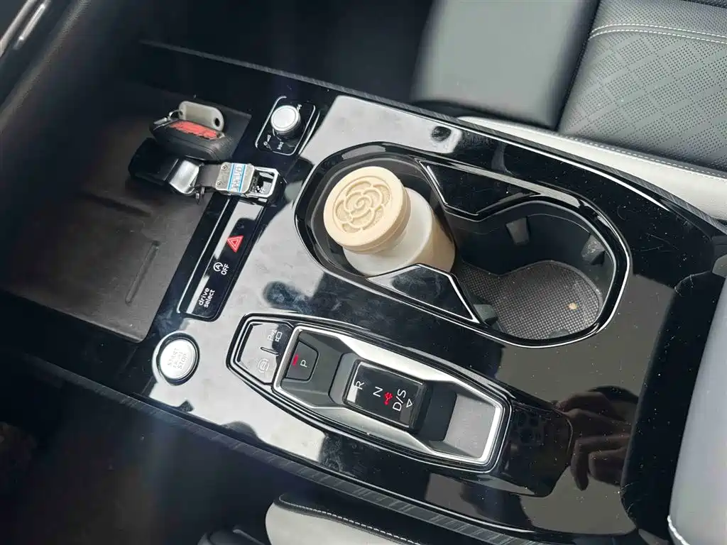 Audi A5L — миниатюра 13