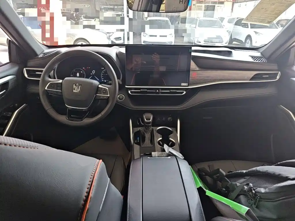 Toyota Crown Kluger — миниатюра 10