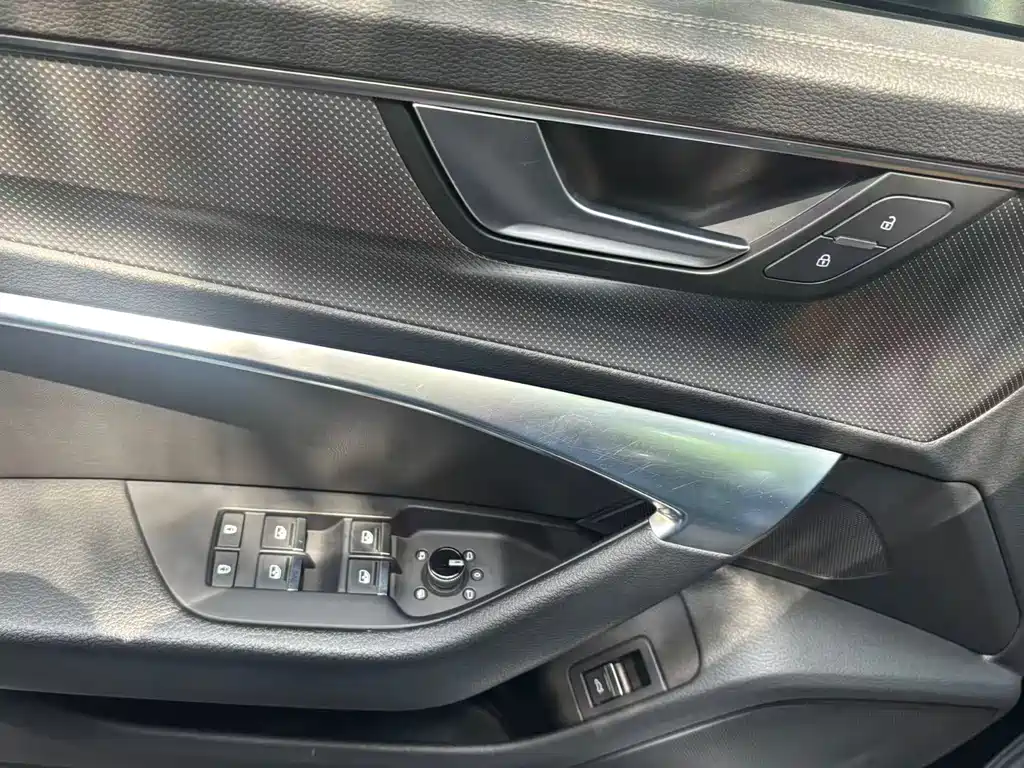 Audi A6L 2020 40 TFSI Luxury
