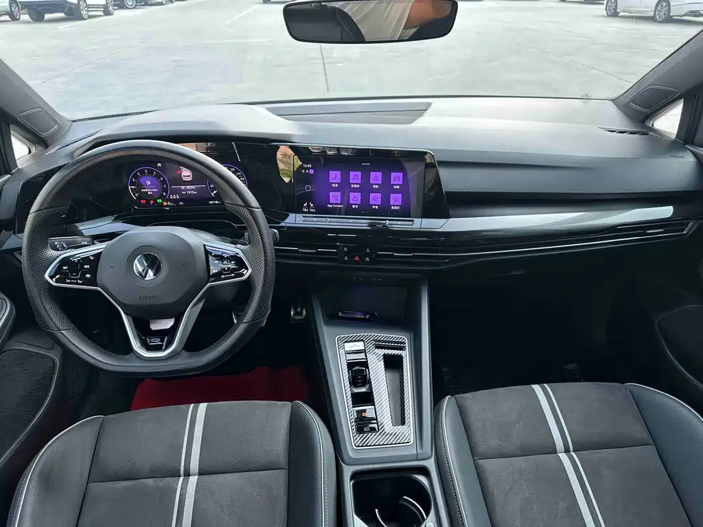 Volkswagen Golf — миниатюра 11
