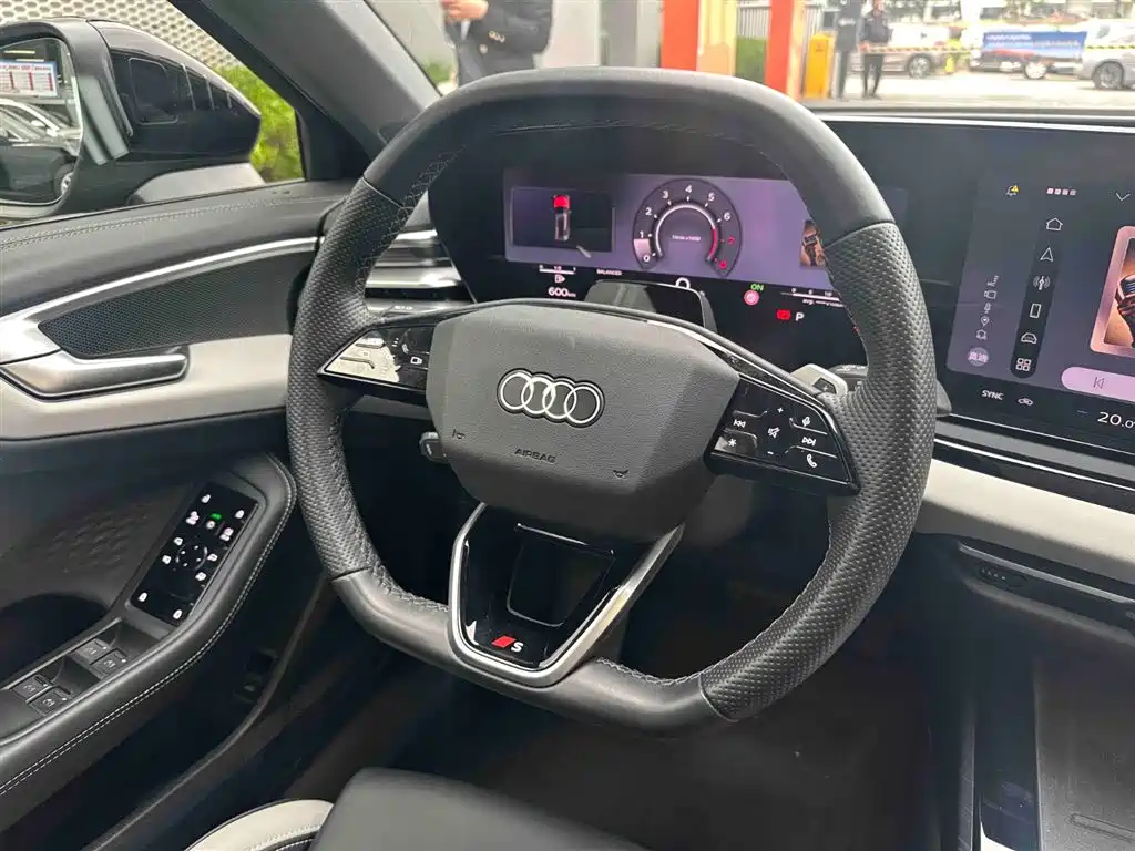 Audi A5L — миниатюра 14