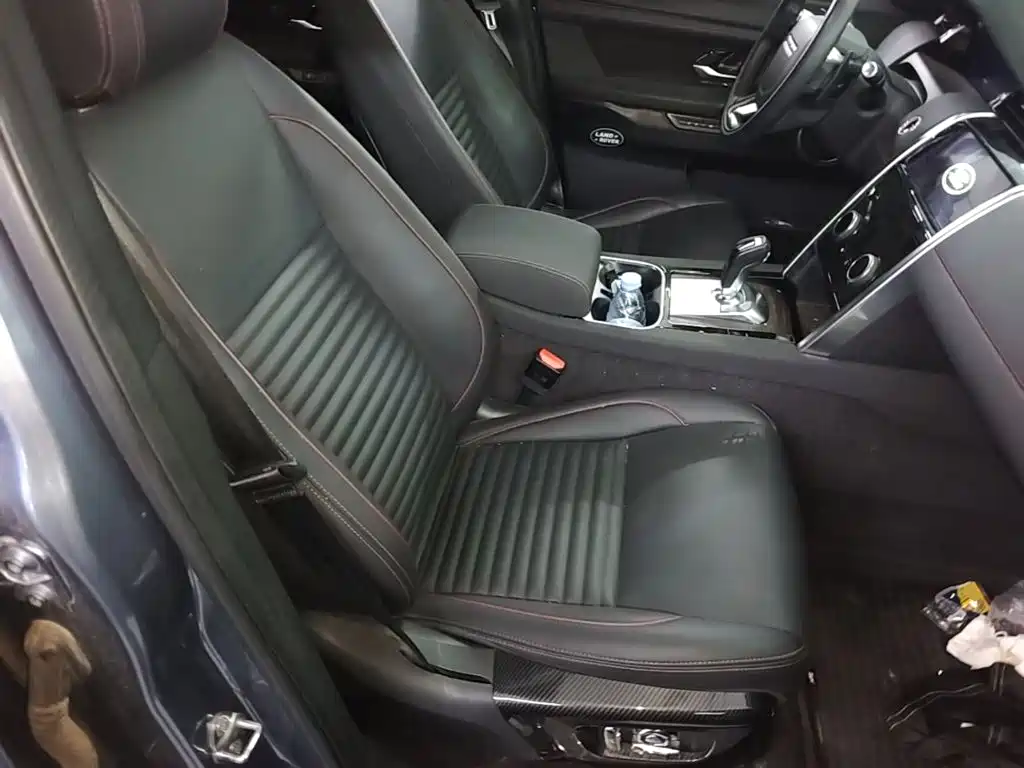 Land Rover Discovery Sport — миниатюра 25