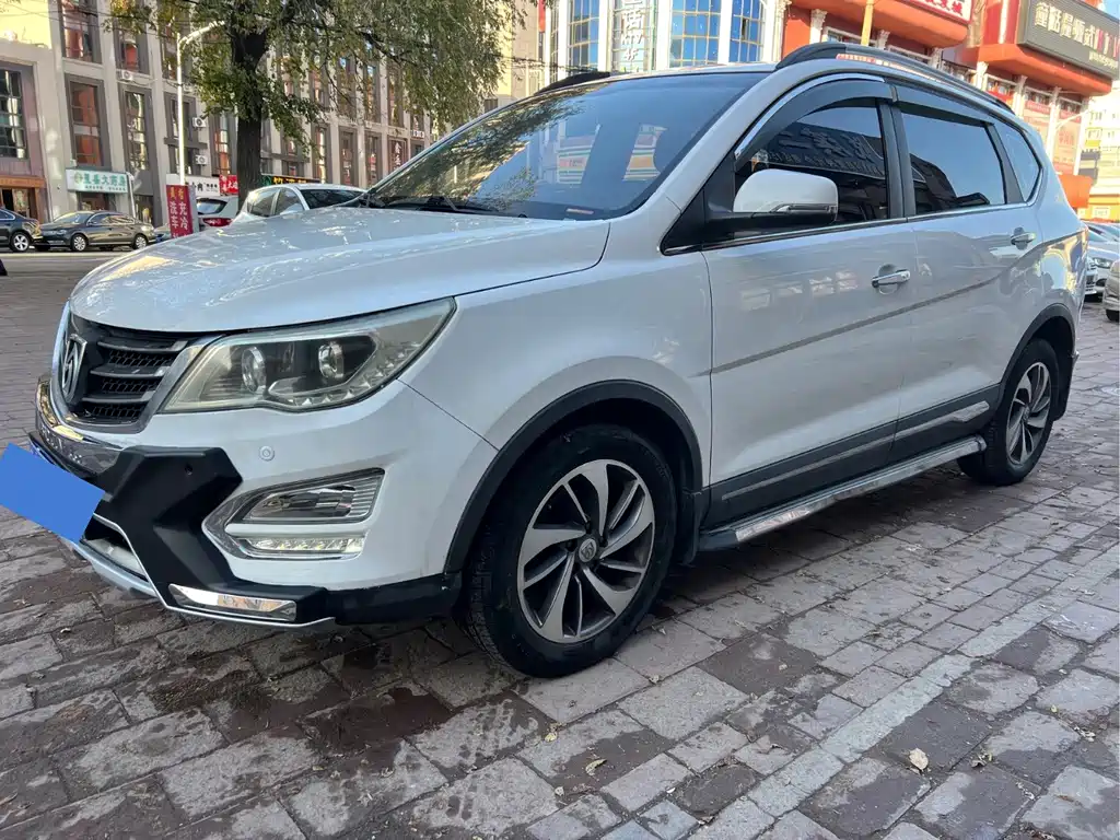 Baojun 560