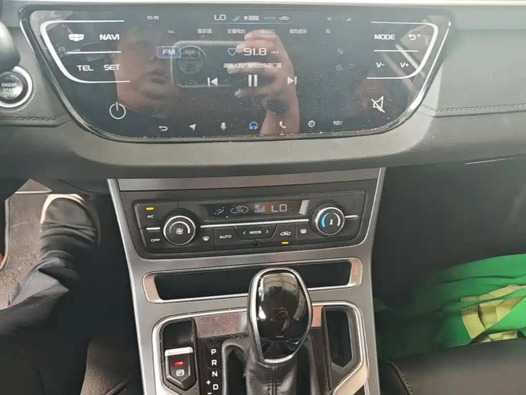 Geely Emgrand — миниатюра 13