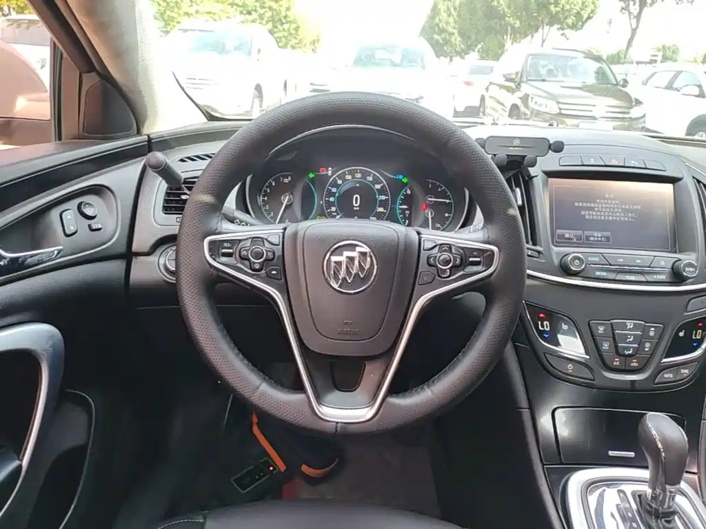 Buick Regal — миниатюра 11