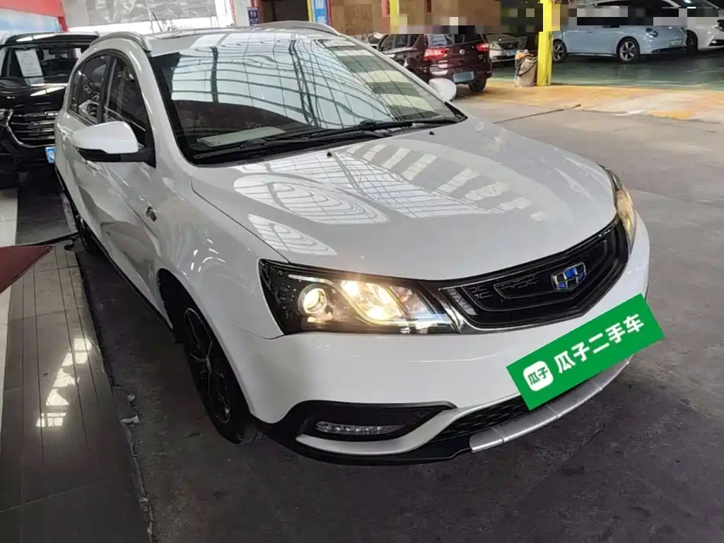 Geely Emgrand — миниатюра 4
