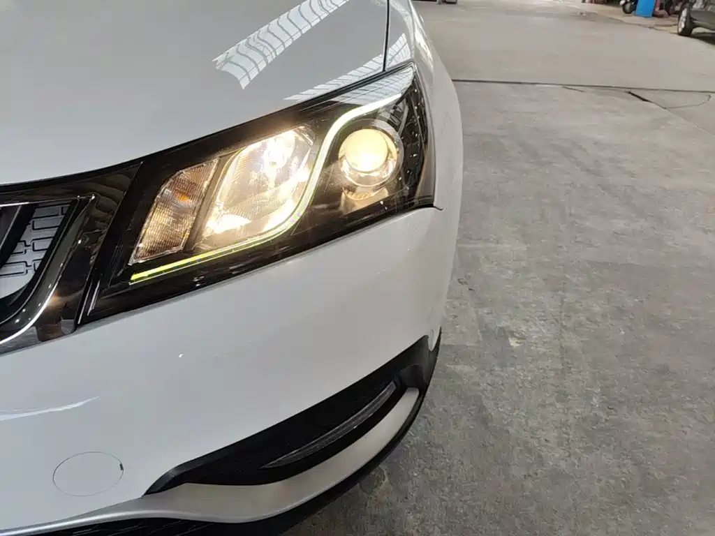 Geely Emgrand — миниатюра 24