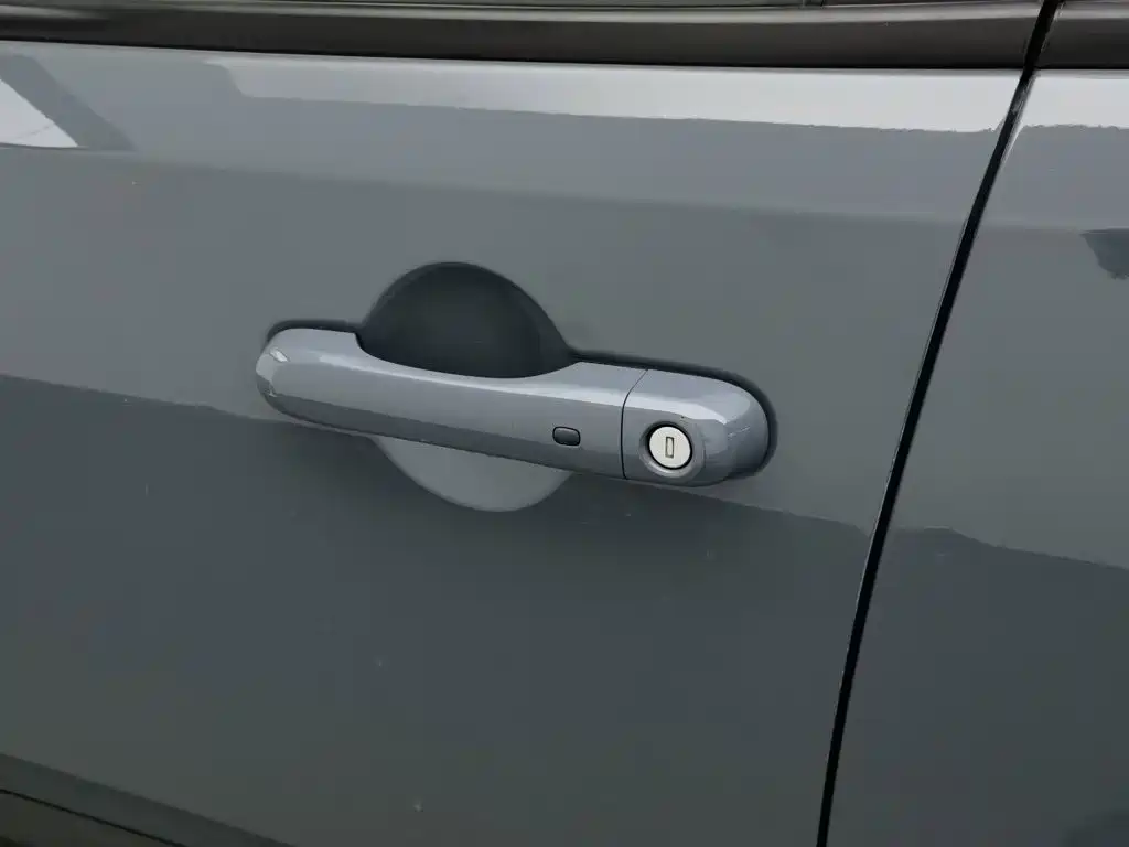 Jeep Renegade — миниатюра 18