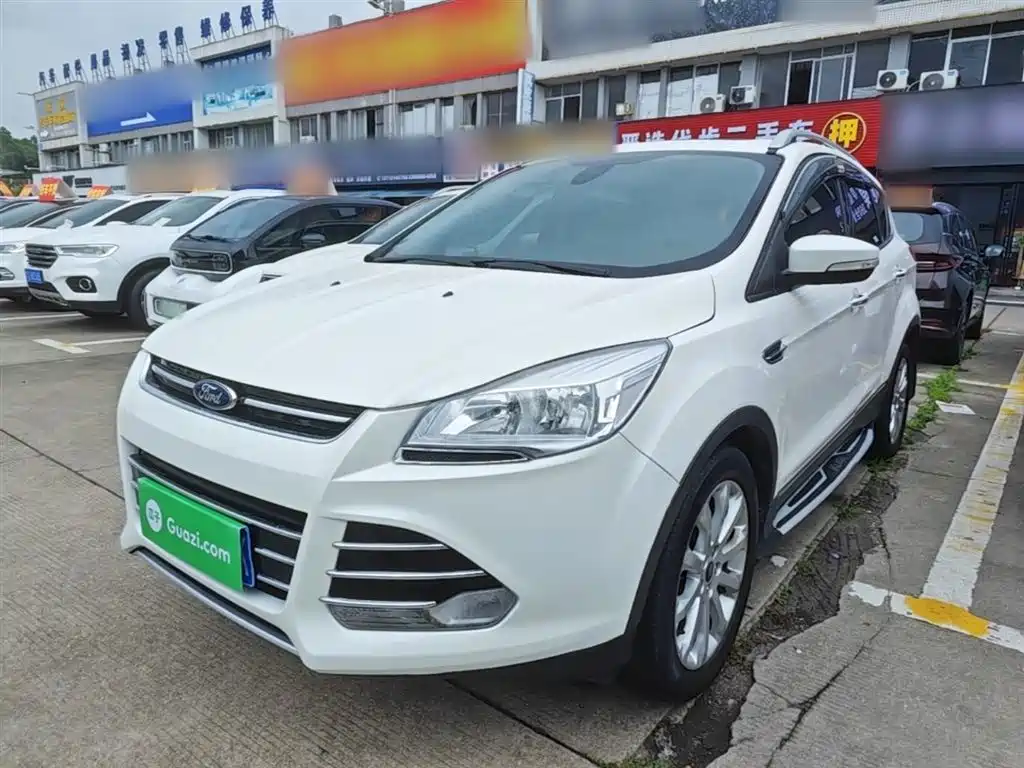 Ford Kuga 2015