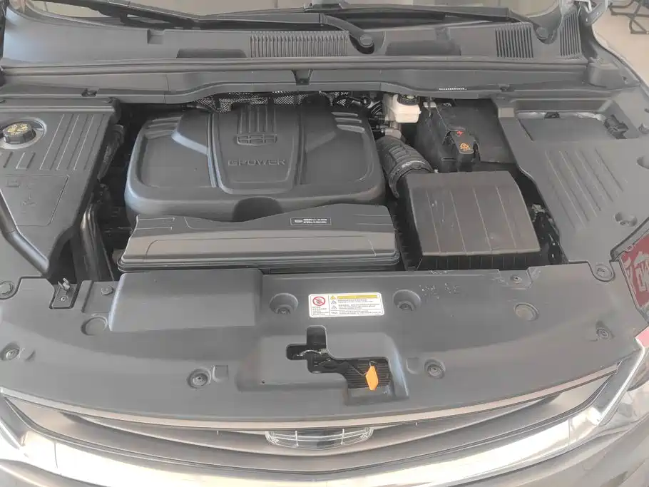 Geely Binyue — миниатюра 10