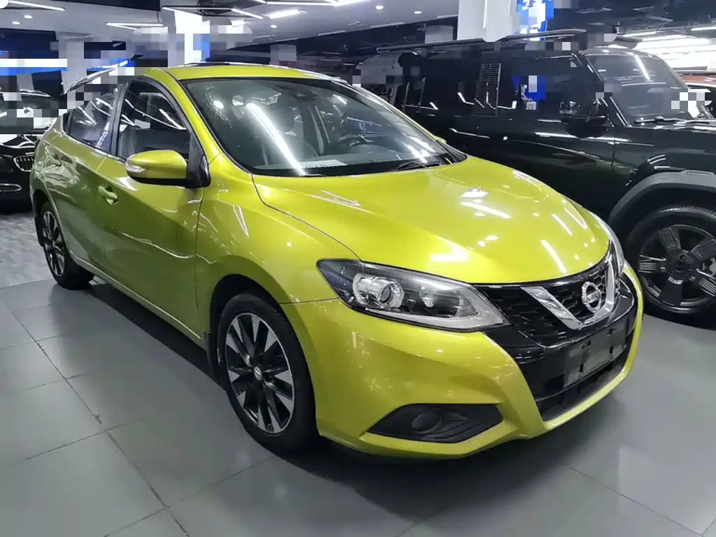 Nissan Tiida — миниатюра 4