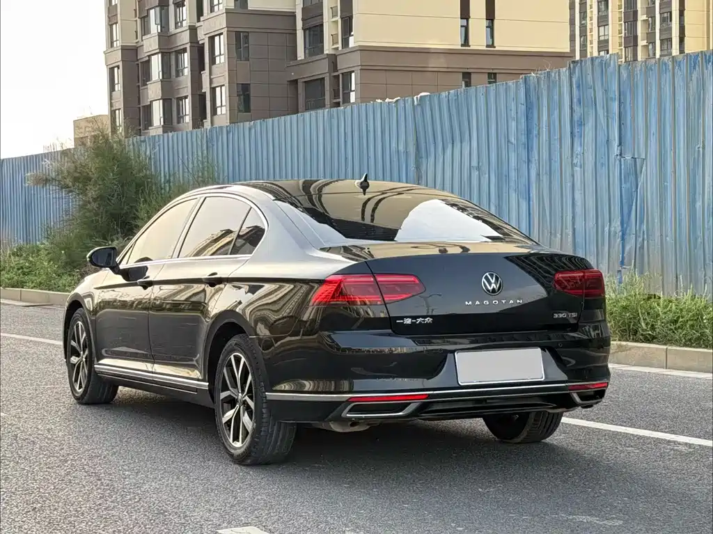 Volkswagen Magotan 330TSI DSG Leading Type, фото 7