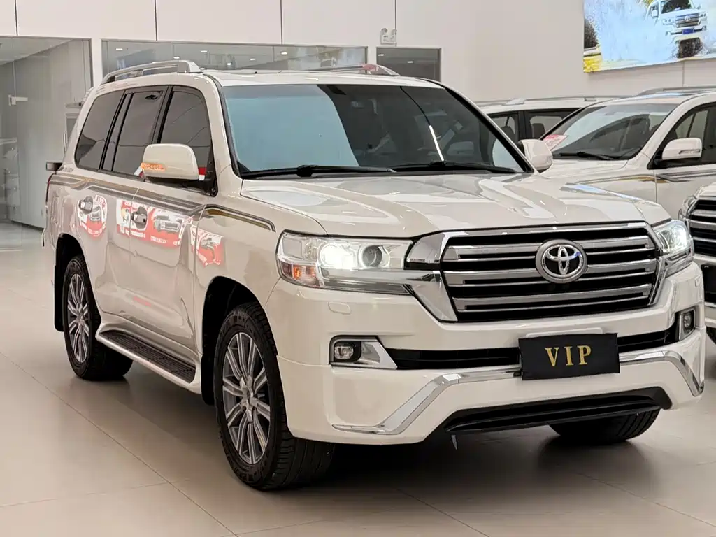 Toyota Land Cruiser — миниатюра 3