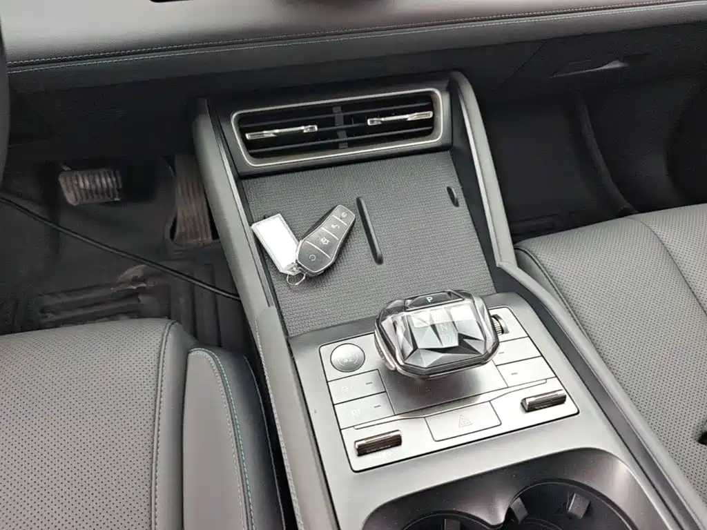 BYD Qin L — миниатюра 14