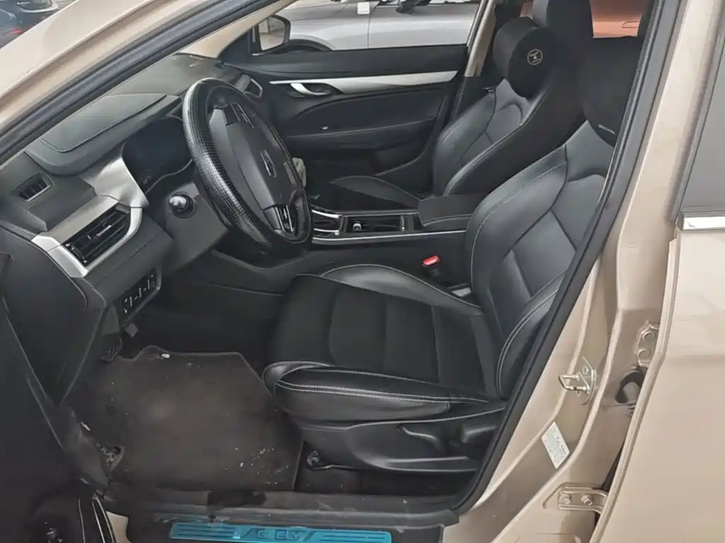 Geely Emgrand — миниатюра 15