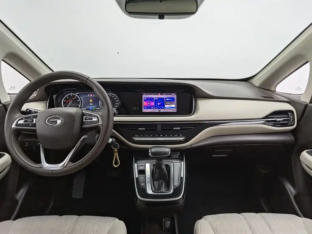 GAC Motor Trumpchi M6 — миниатюра 5