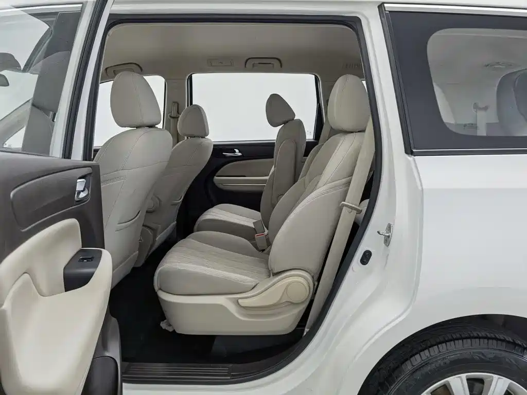 GAC Motor Trumpchi M6 — миниатюра 15