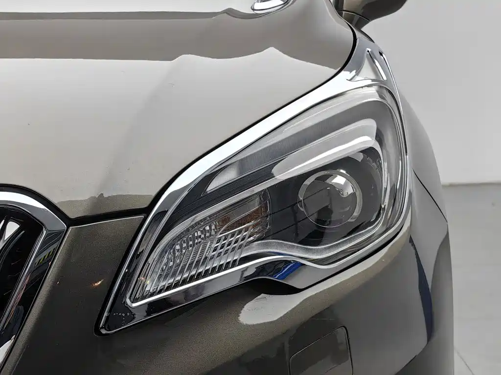 Buick Envision Plus — миниатюра 7
