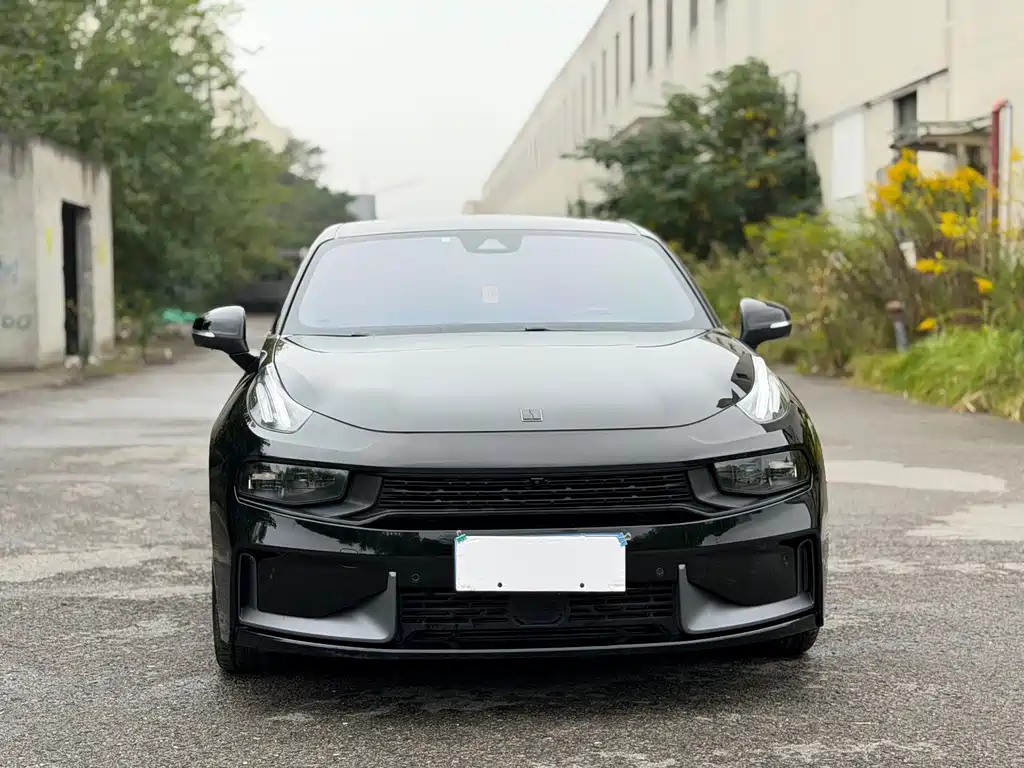 Lynk & Co 03 — миниатюра 2