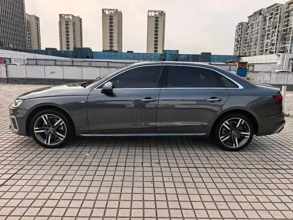 Audi A4L — миниатюра 4