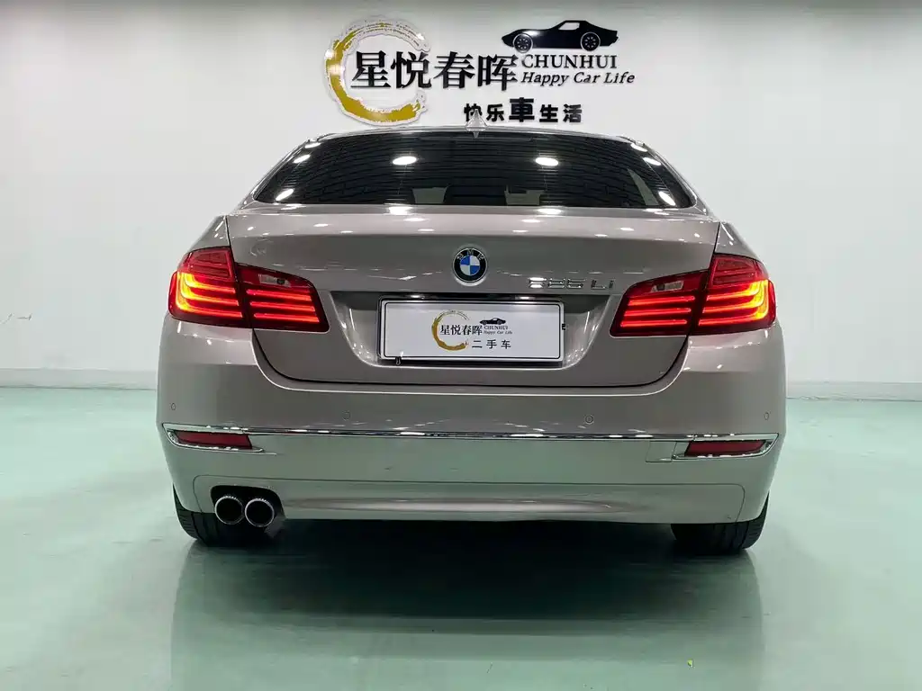 BMW 5 Series — миниатюра 8