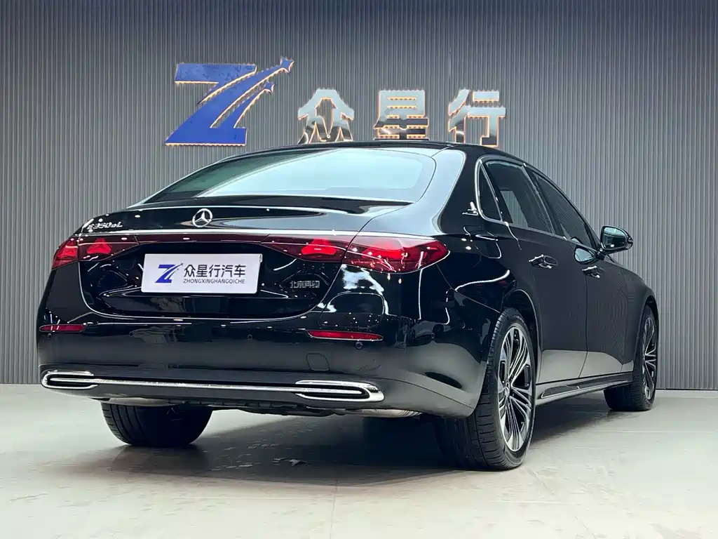 Mercedes-Benz E-Class E 2024 E 350 e L