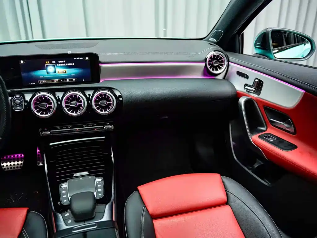 Mercedes-Benz A-Class AMG (Import) — миниатюра 6