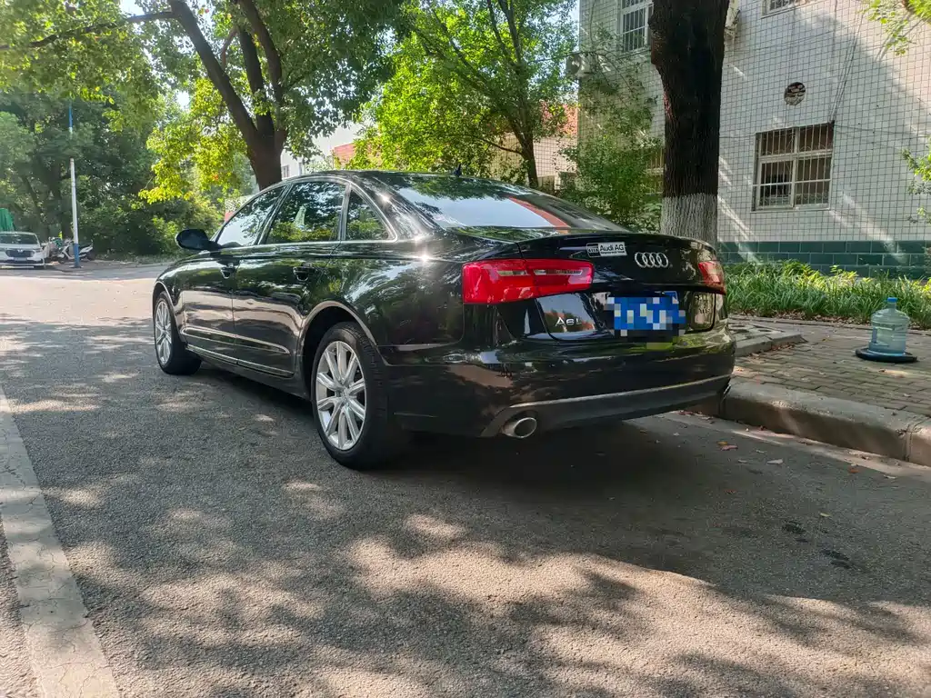 Audi A6L — миниатюра 9