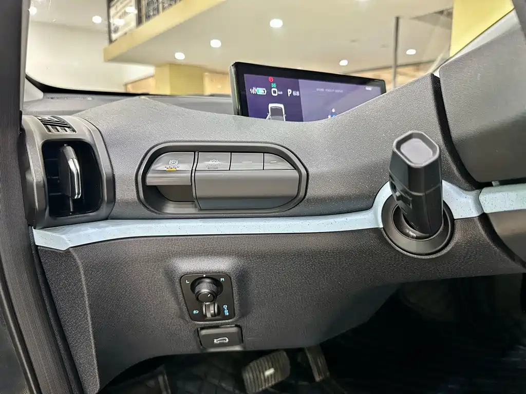 Baojun E300 — миниатюра 17