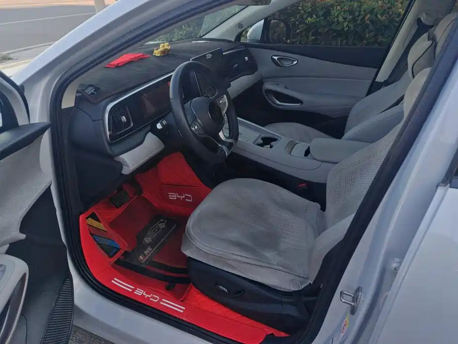 BYD Sealion 05 EV — миниатюра 9