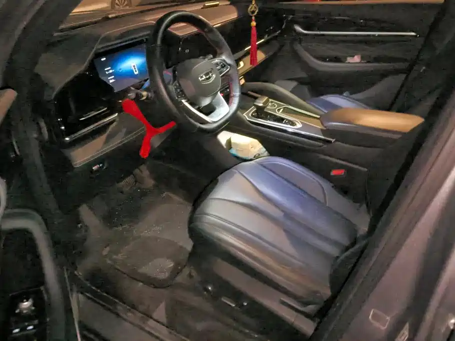 Geely Xingyue L — миниатюра 9
