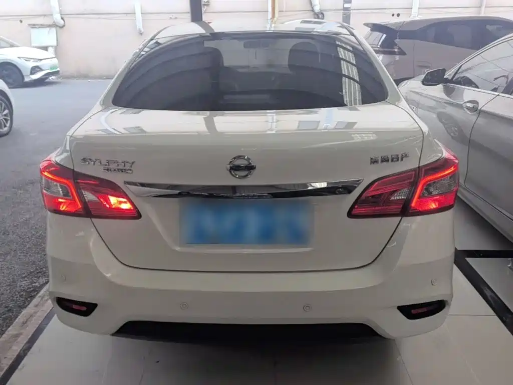 Nissan Sylphy — миниатюра 6