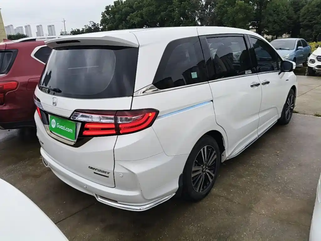 Honda Odyssey — миниатюра 7
